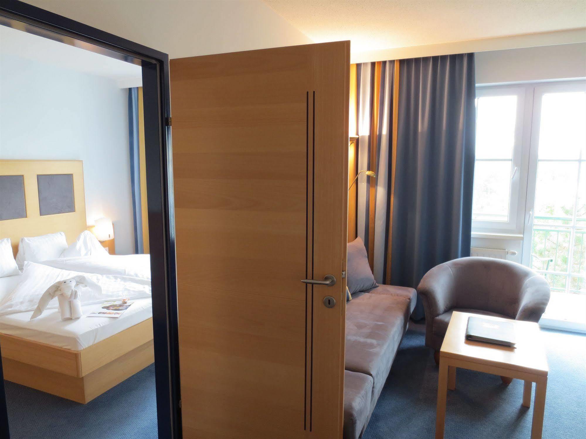 Hotel Xylophon - Inklusive Thermeneintritte ลุทซ์มันน์บวร์ก ภายนอก รูปภาพ